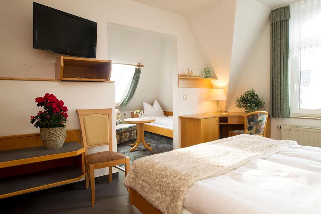 Hotel Heinz Plauen Phòng bức ảnh